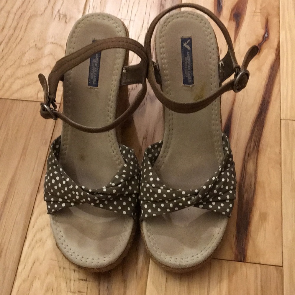 American Eagle Wedges